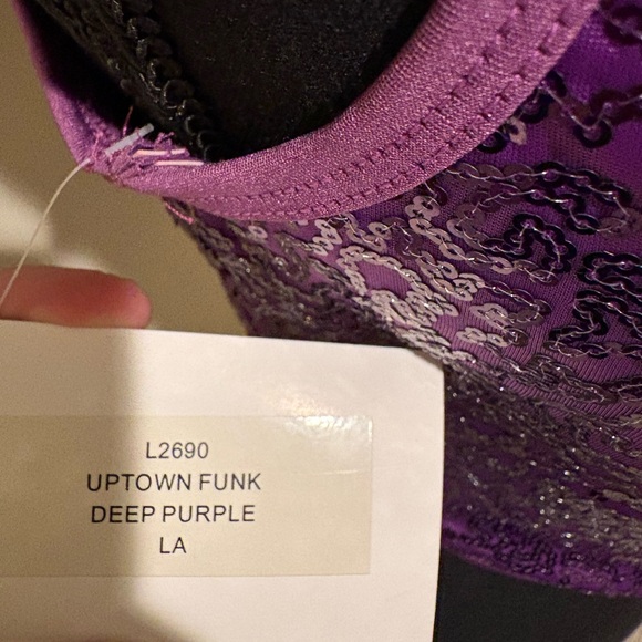NWT Laylas Dance Costumes L2690 - UPTOWN FUNK - Picture 4 of 8